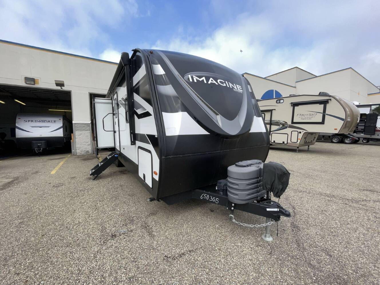 A photo of this 2024 Grand Design IMAGINE 2670MK