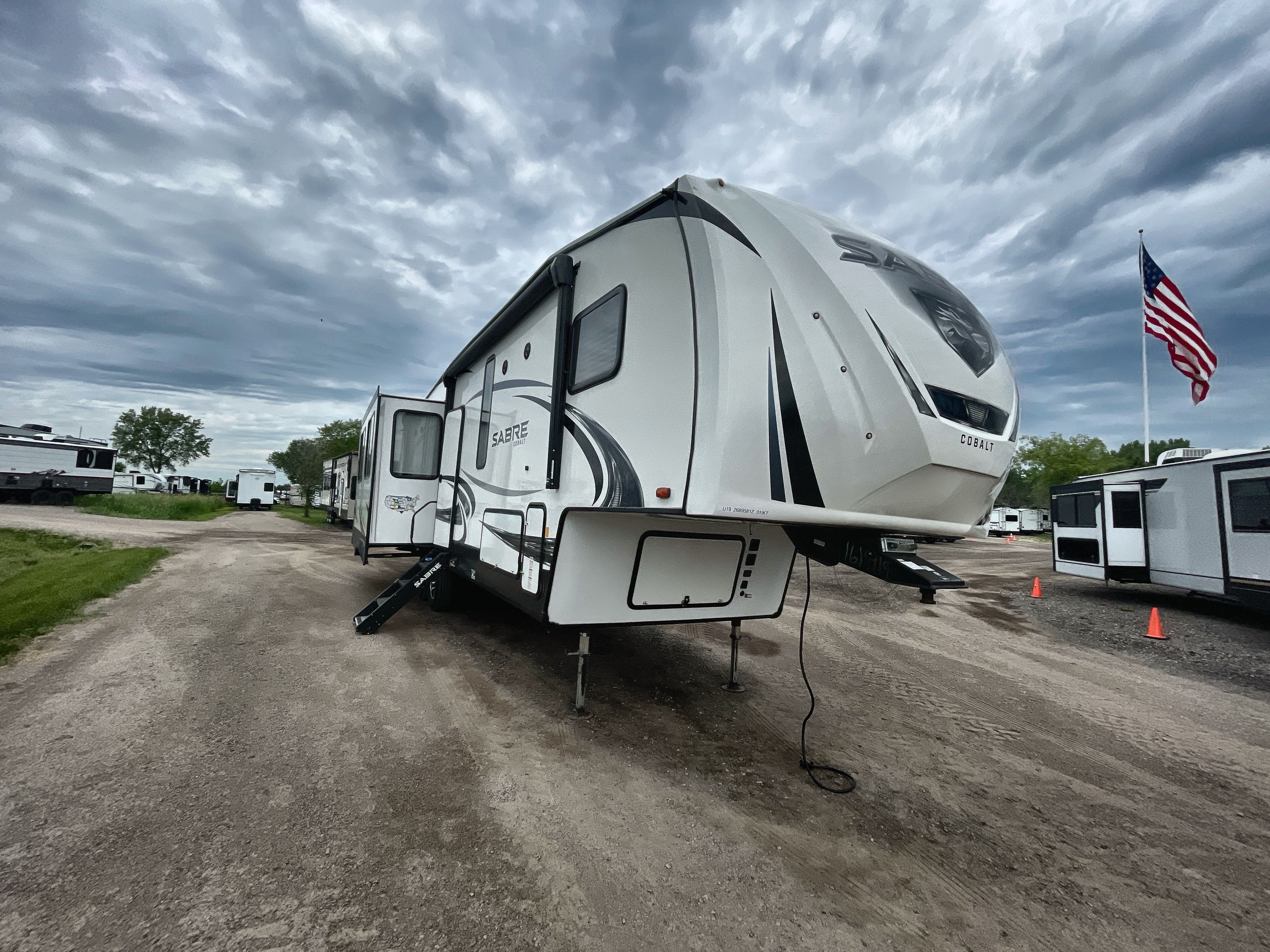 2019 Forest River SABRE 31IKT RV