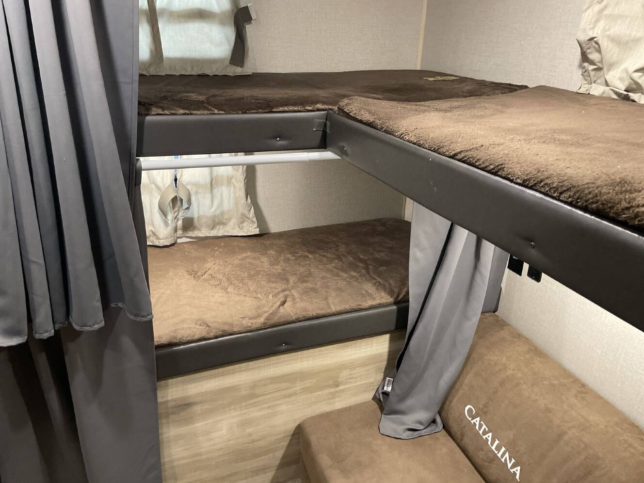 A photo of this 2021 Coachmen CATALINA LEGACY 293QBCK