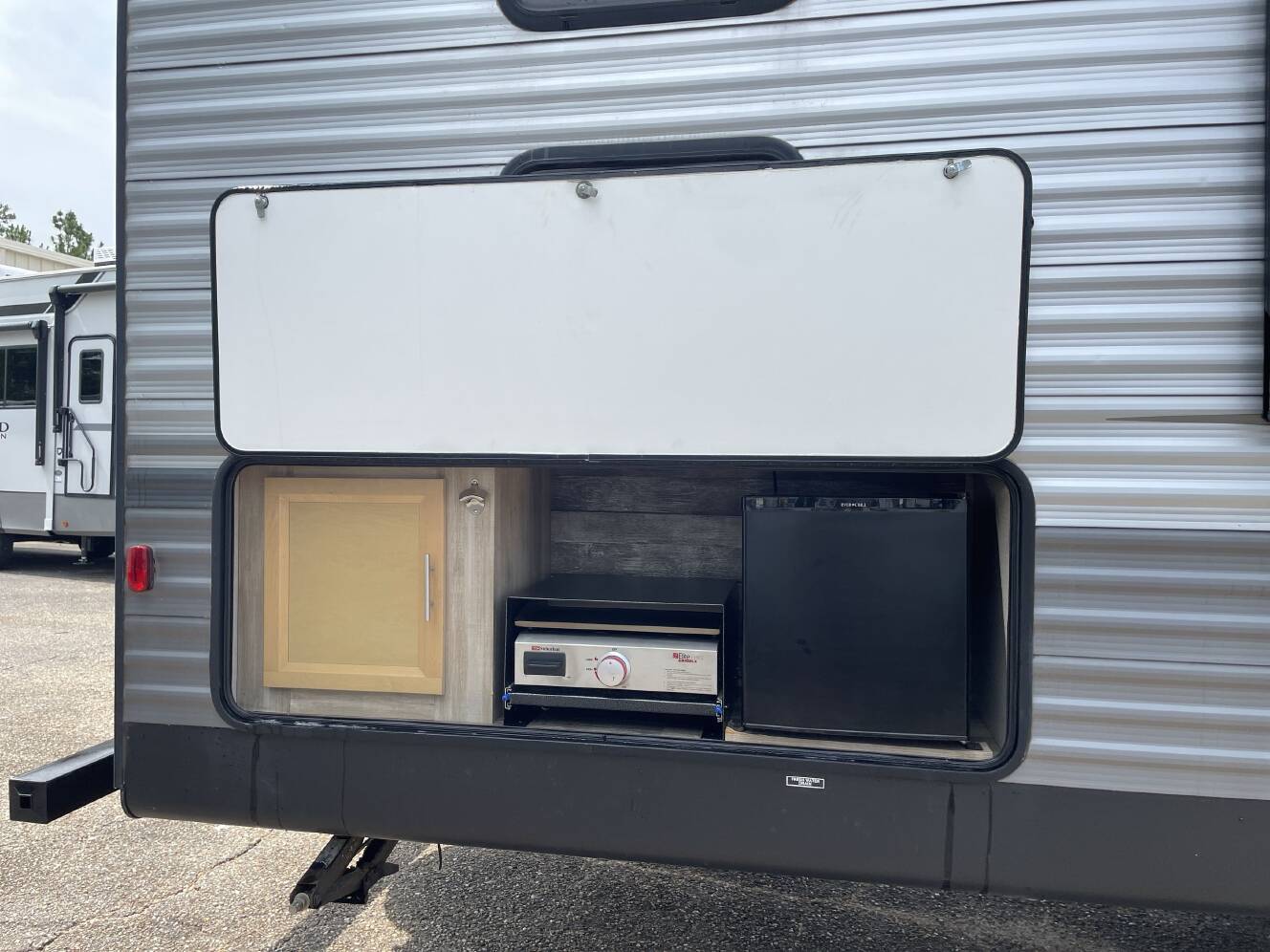 A photo of this 2021 Coachmen CATALINA LEGACY 293QBCK