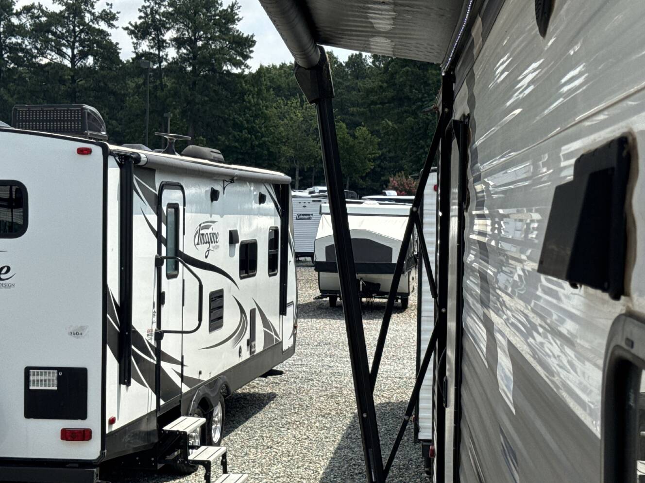 A photo of this 2022 Heartland PIONEER RG28