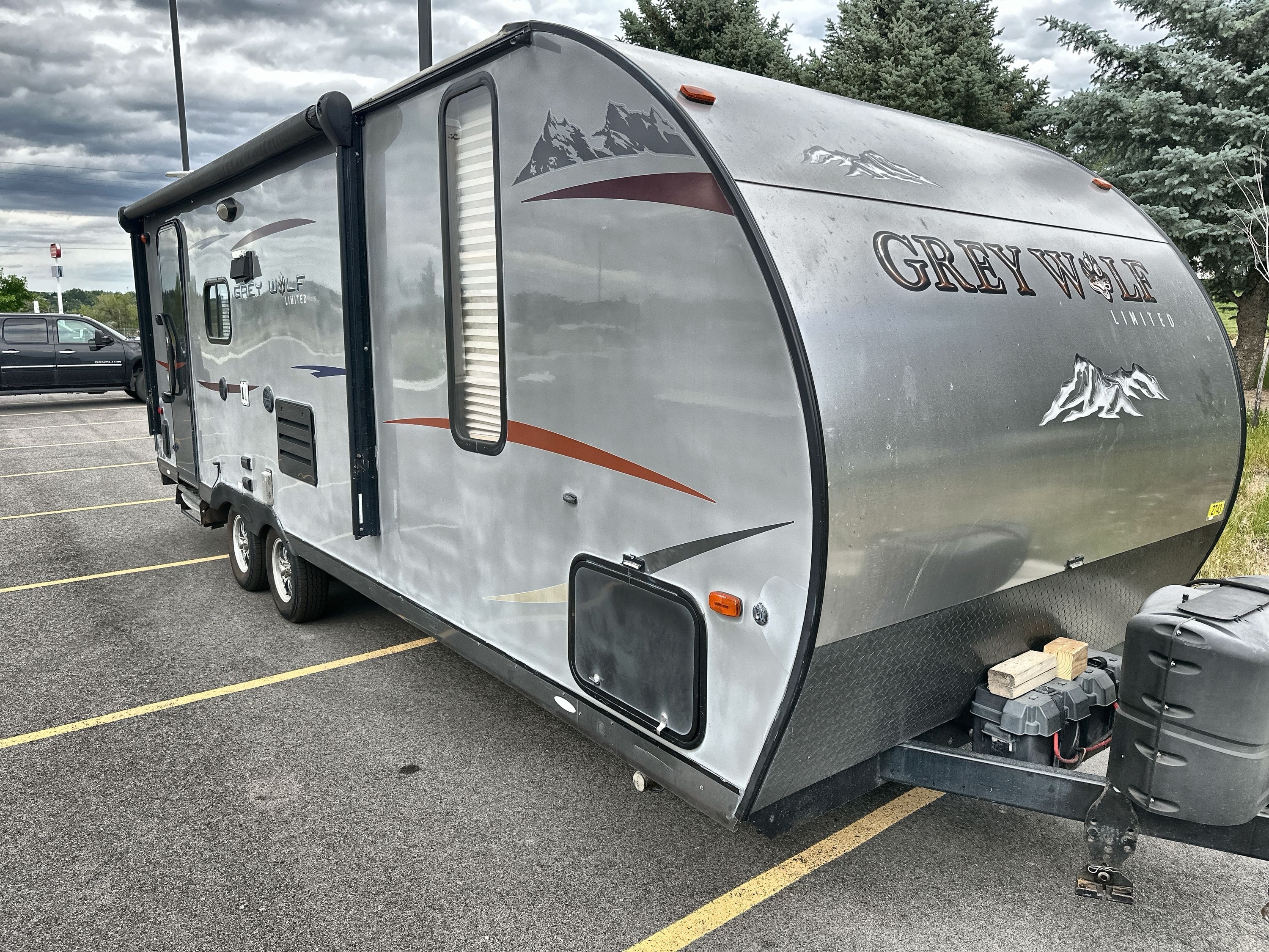 2015 Forest River GREY WOLF 21RR in billings MT