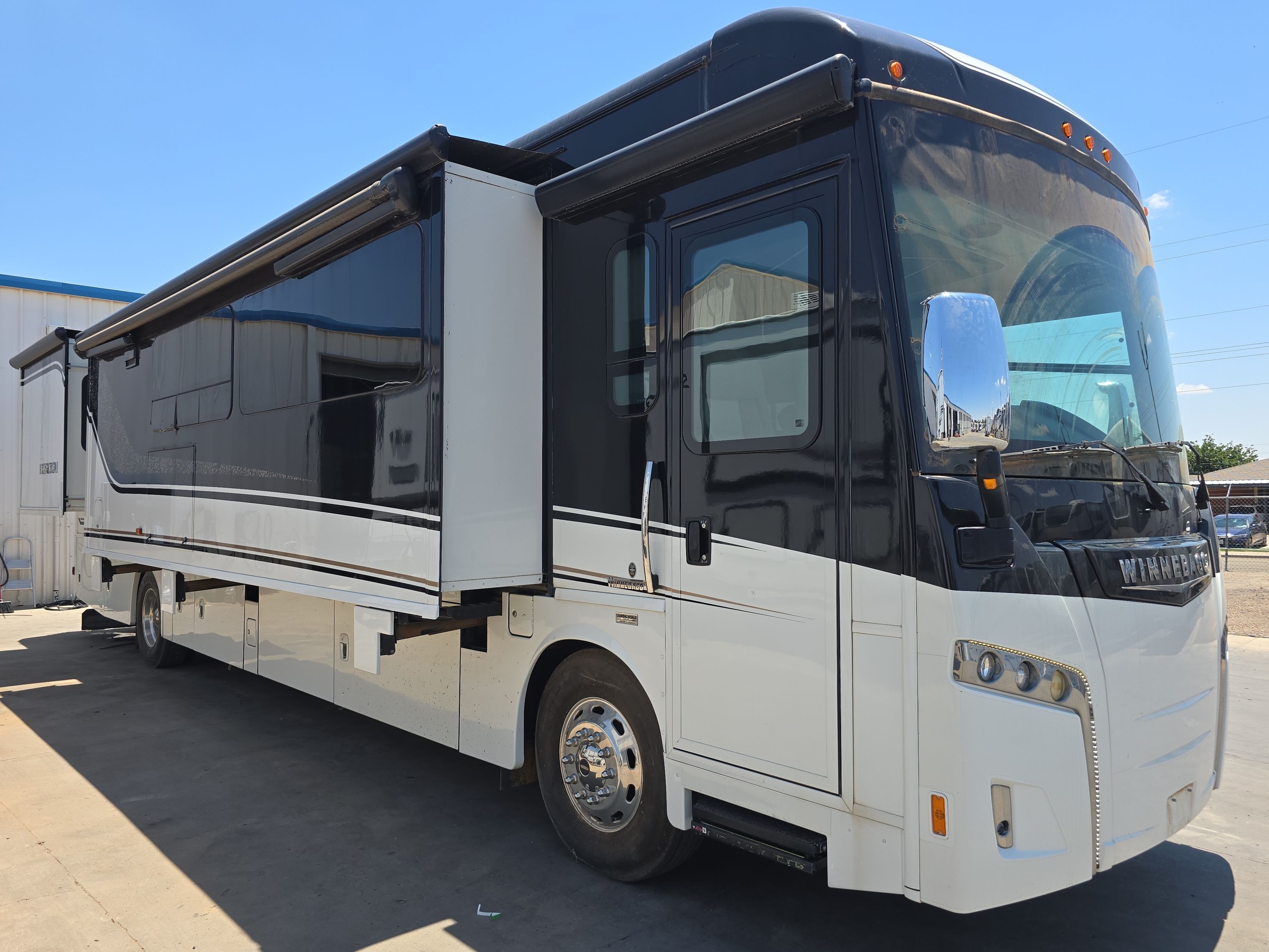 2018 Winnebago HORIZON 40A in lubbock TX