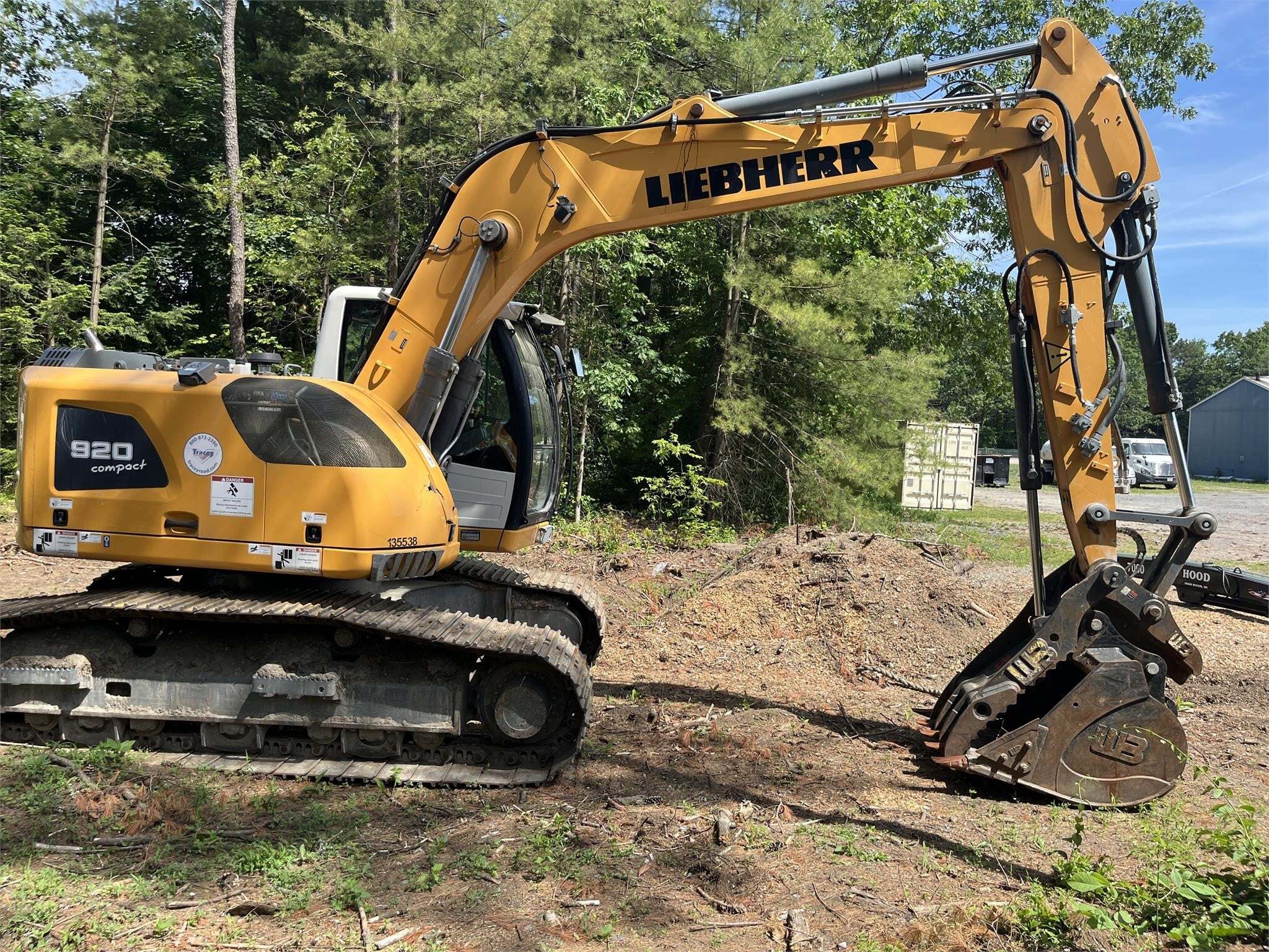2019 LIEBHERR R920 COMPACT LITRONIC in East Syracuse, NY