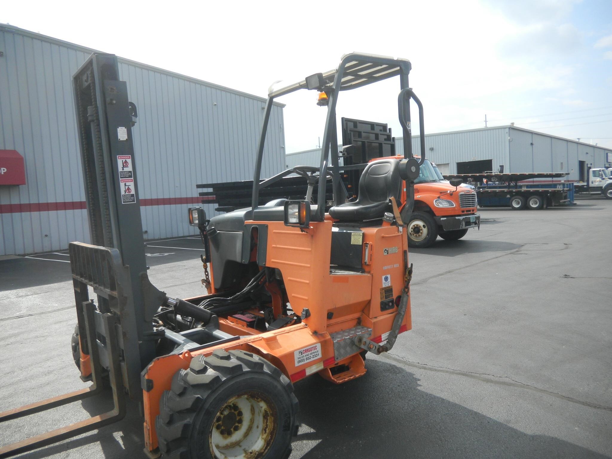 2013 MOFFETT M55 in Columbus, OH