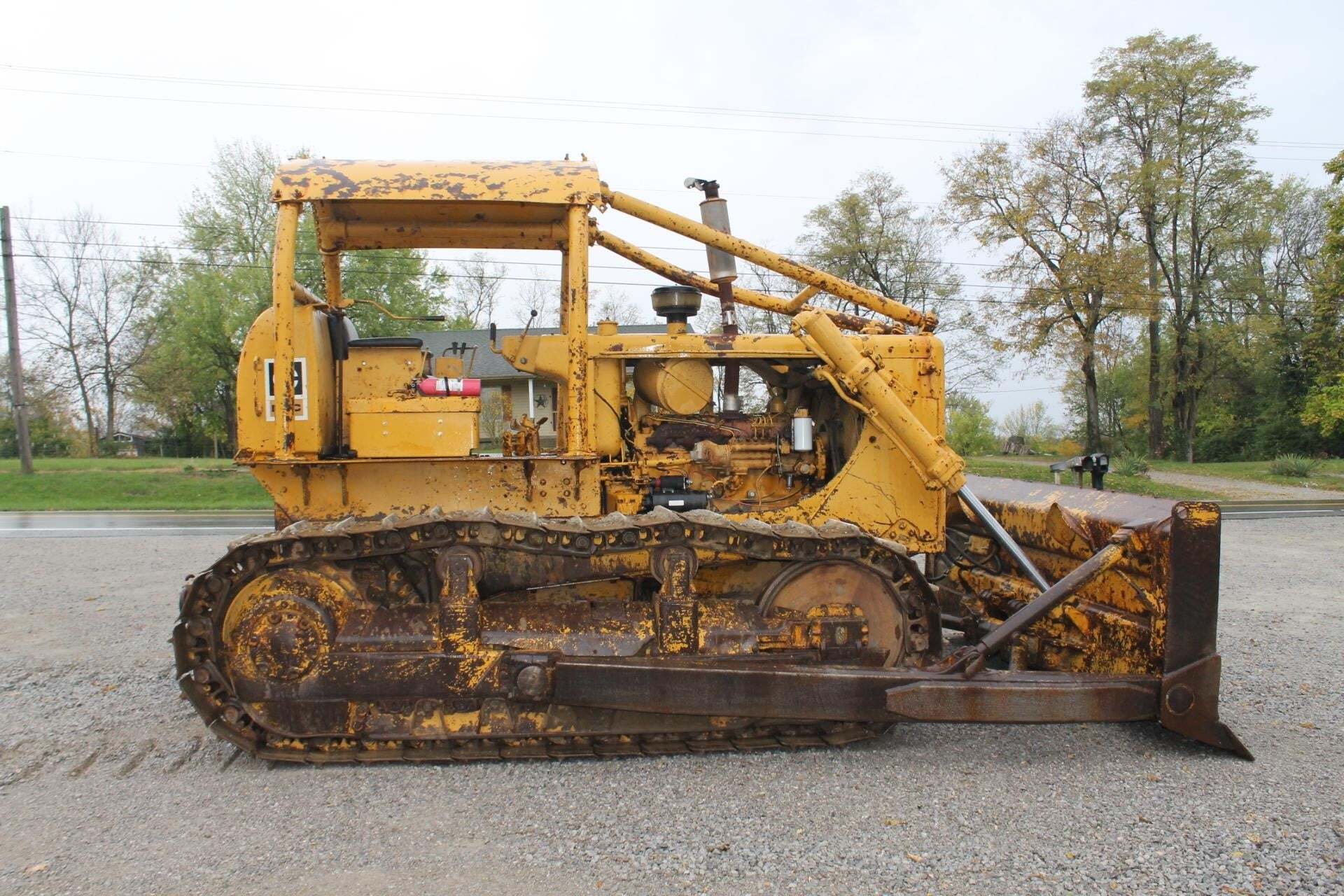 1970 CATERPILLAR D6C in Pleasureville, KY