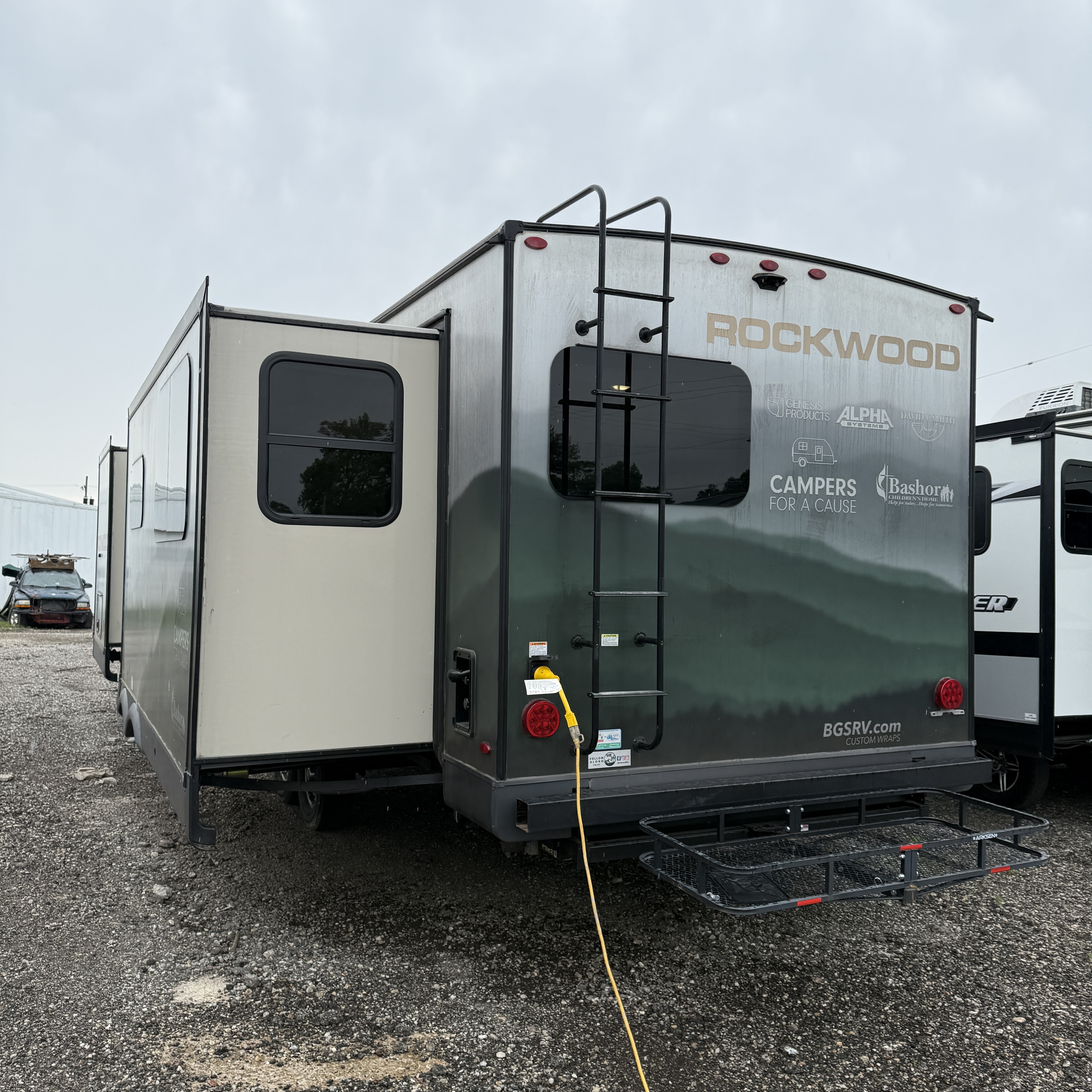 2022 Forest River ROCKWOOD ULTRA LITE 2720IK in elwood IN