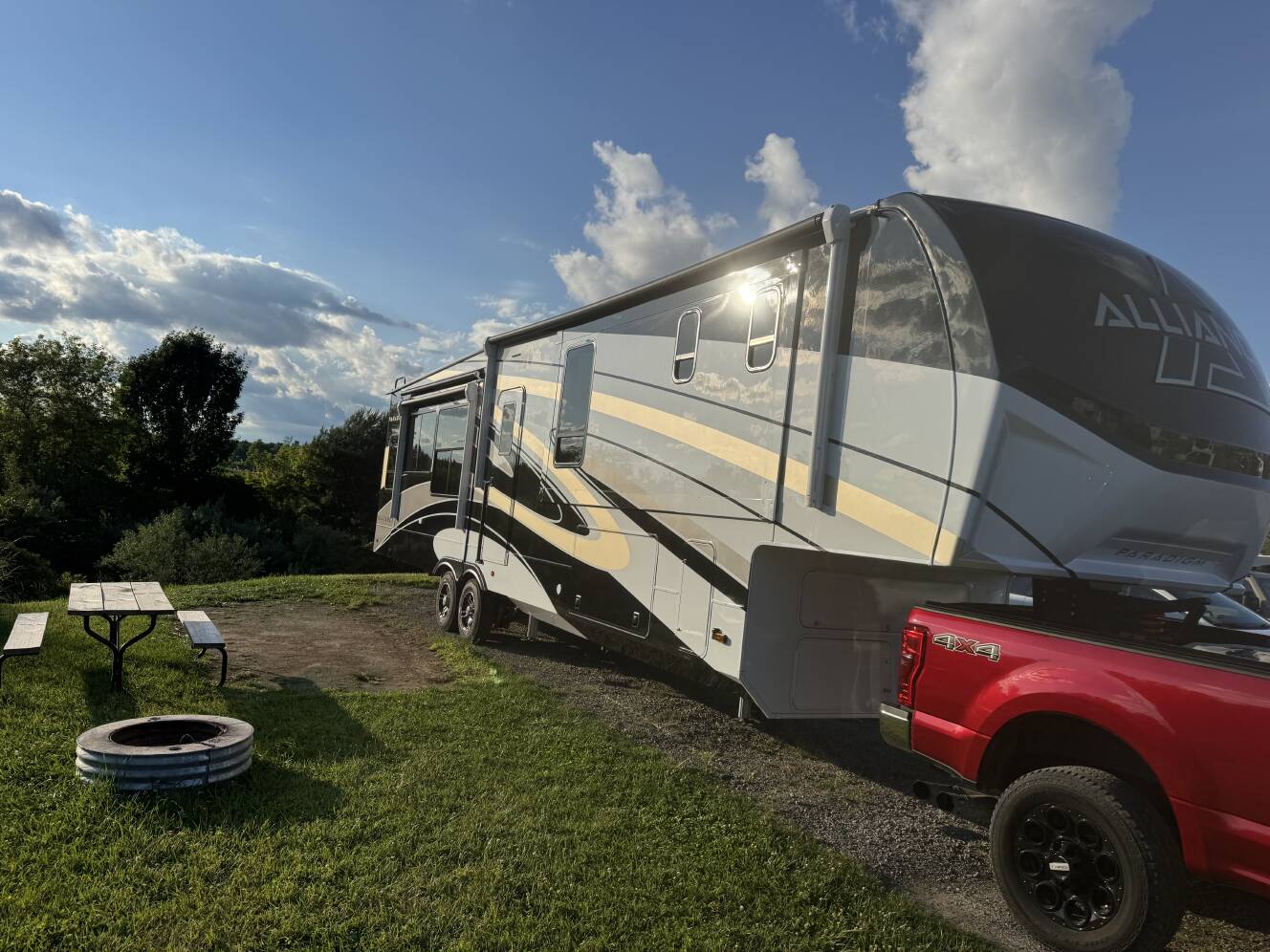 A photo of this 2025 Alliance Rv PARADIGM 370FB