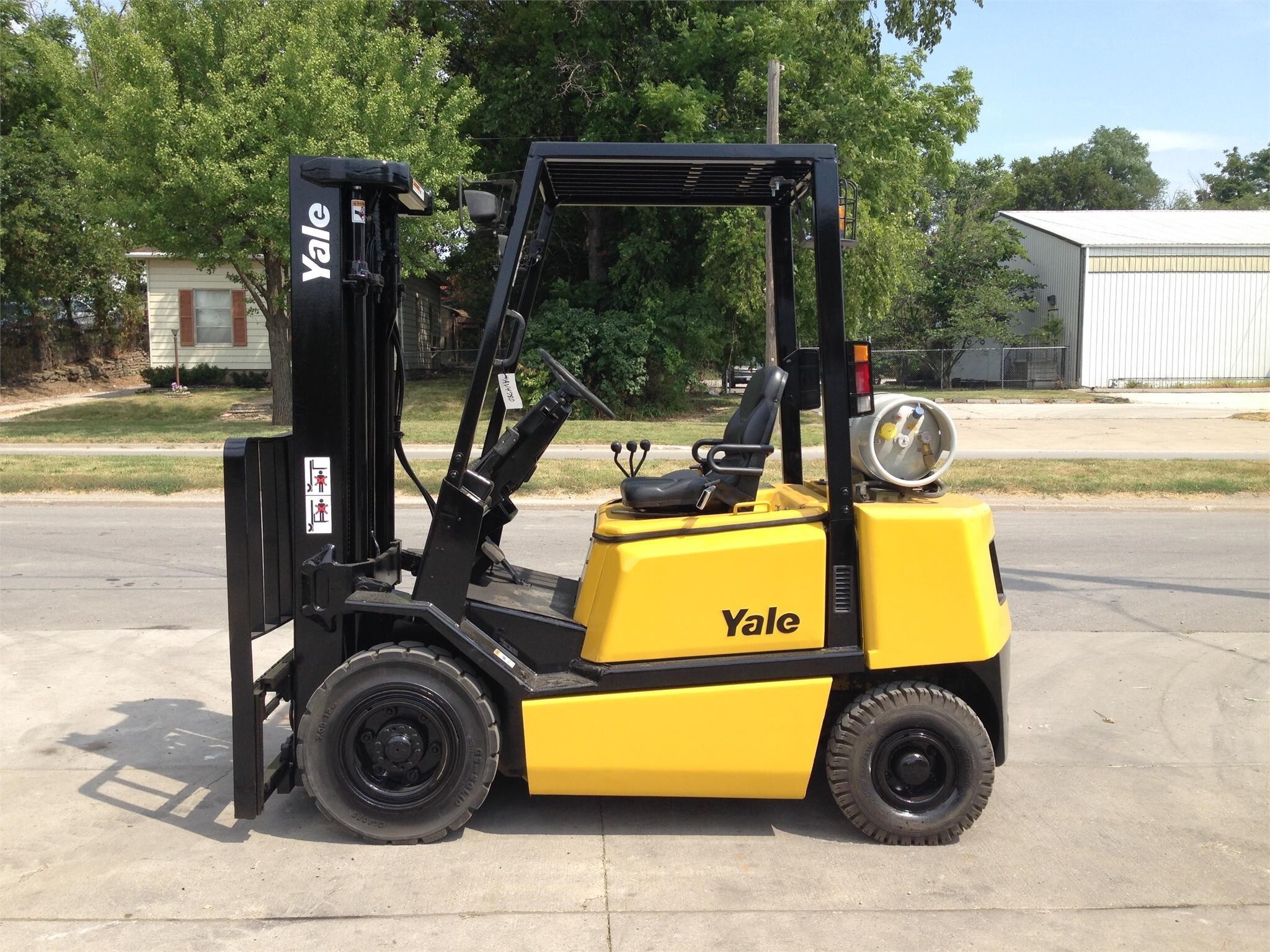 2004 YALE GLP050RG in Des Moines, IA