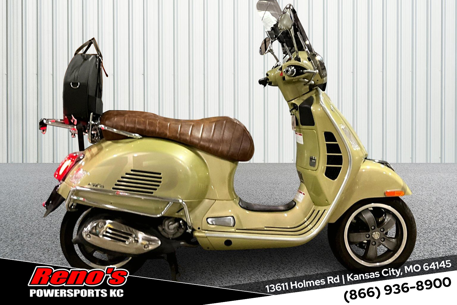 2021 Vespa GTS300 HPE 300 HPE in Kansas City, MO