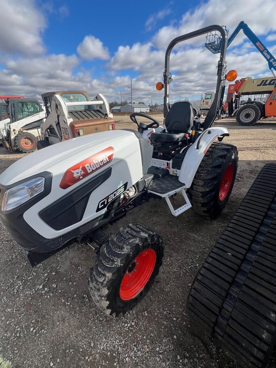 2025 BOBCAT CT2025 in Aberdeen, SD