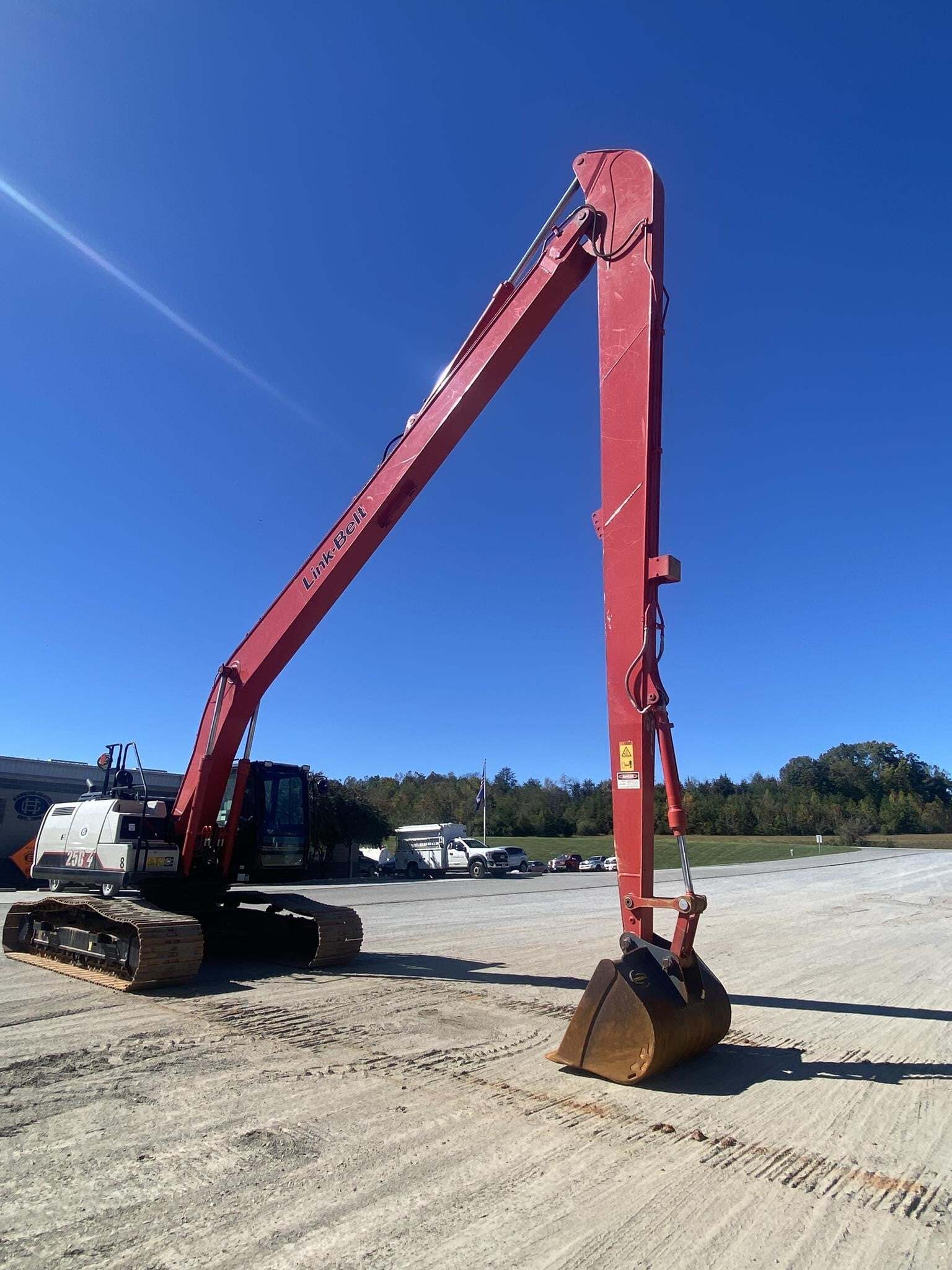 2024 LINK-BELT 250 X4 LF in Lynchburg, VA