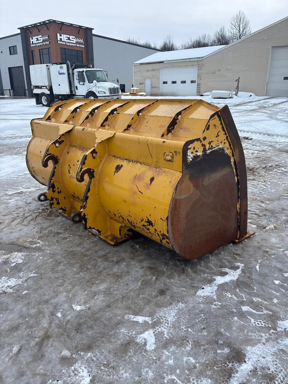 JOHN DEERE Attachment in Holland, MI