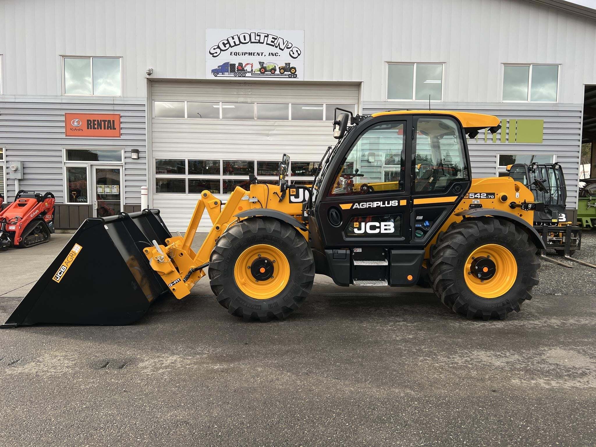 2025 JCB 542-70 AGRI PLUS in Lynden, WA