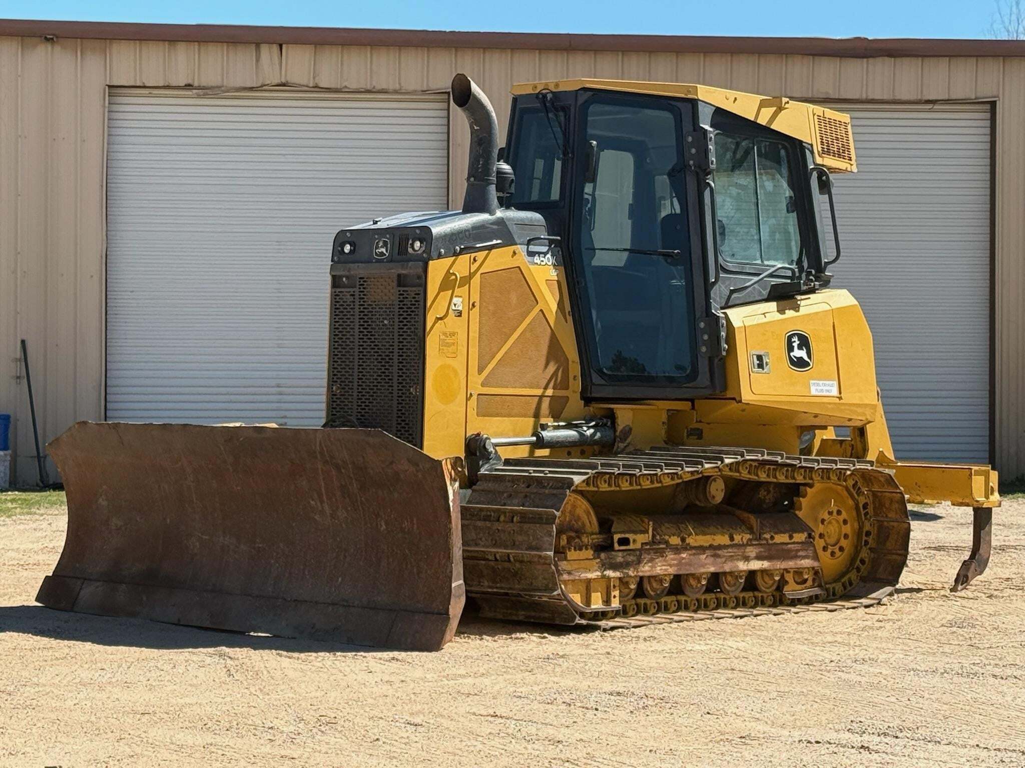 2019 DEERE 450K LGP in Cleveland, TX