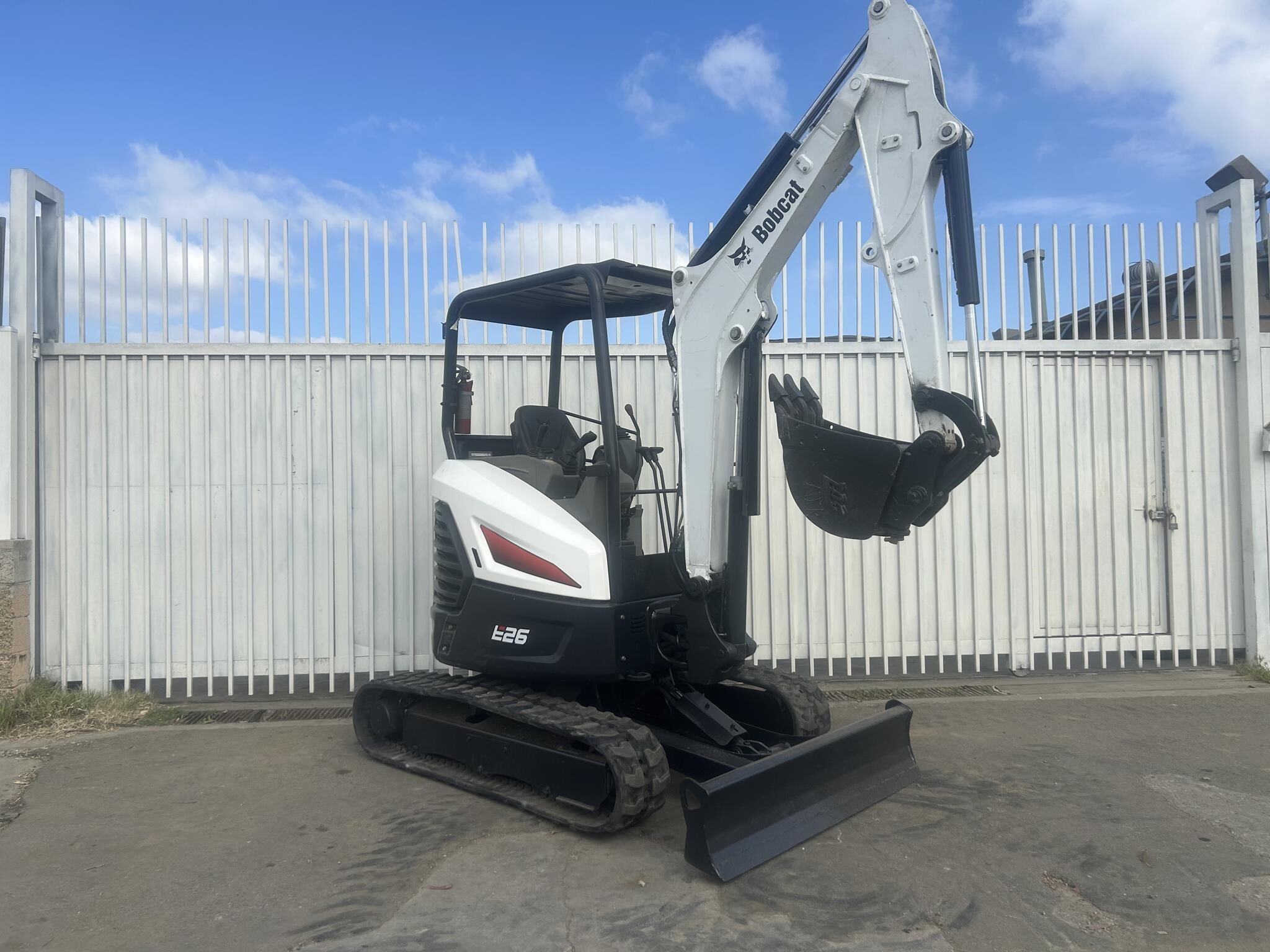 2022 BOBCAT E26 in Palos Verdes Peninsula, CA