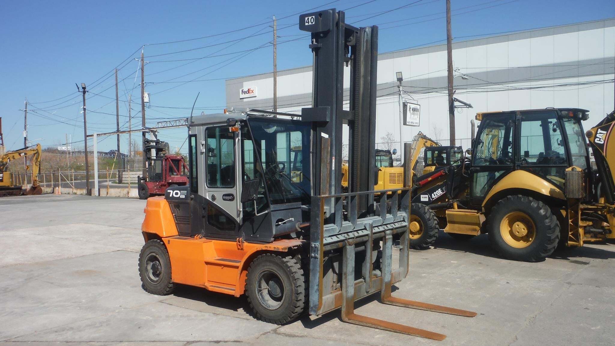 2021 DOOSAN D70S-7 in Newark, NJ