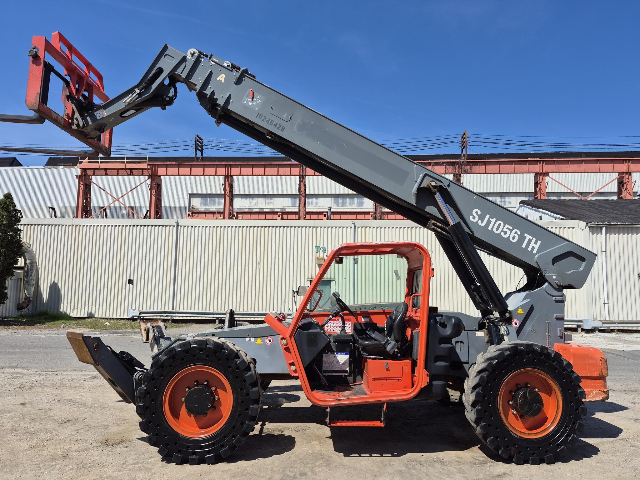 2018 SKYJACK SJ1056TH in Essington, PA