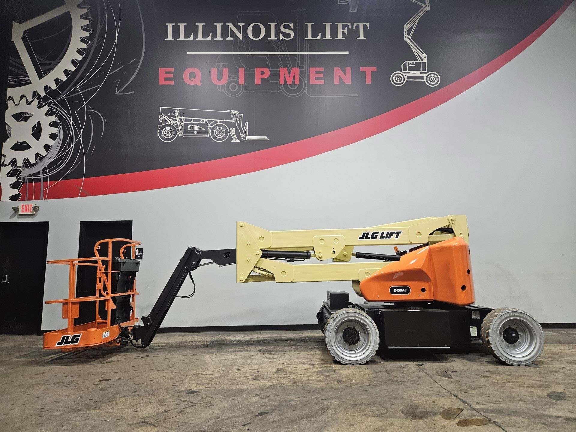 2015 JLG E450AJ in Palmetto, FL