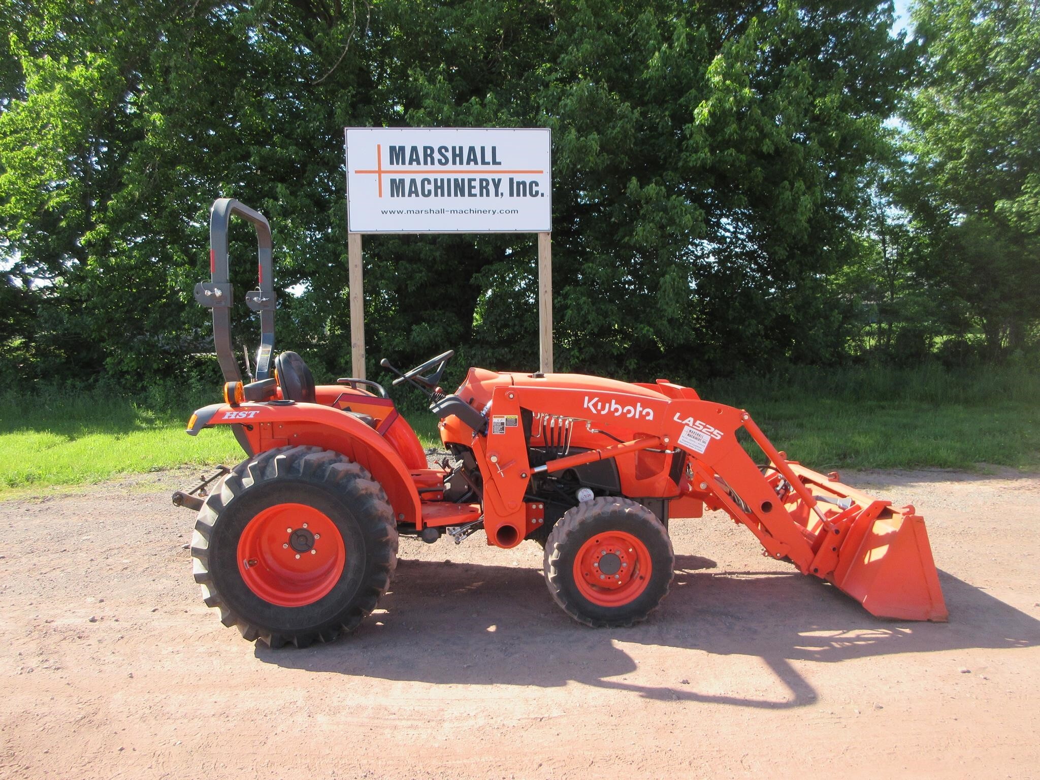 2021 KUBOTA L3301HST in Honesdale, PA