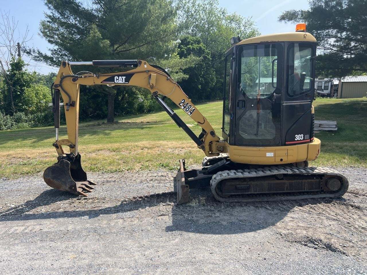 2005 CATERPILLAR 303CR in Manheim, PA