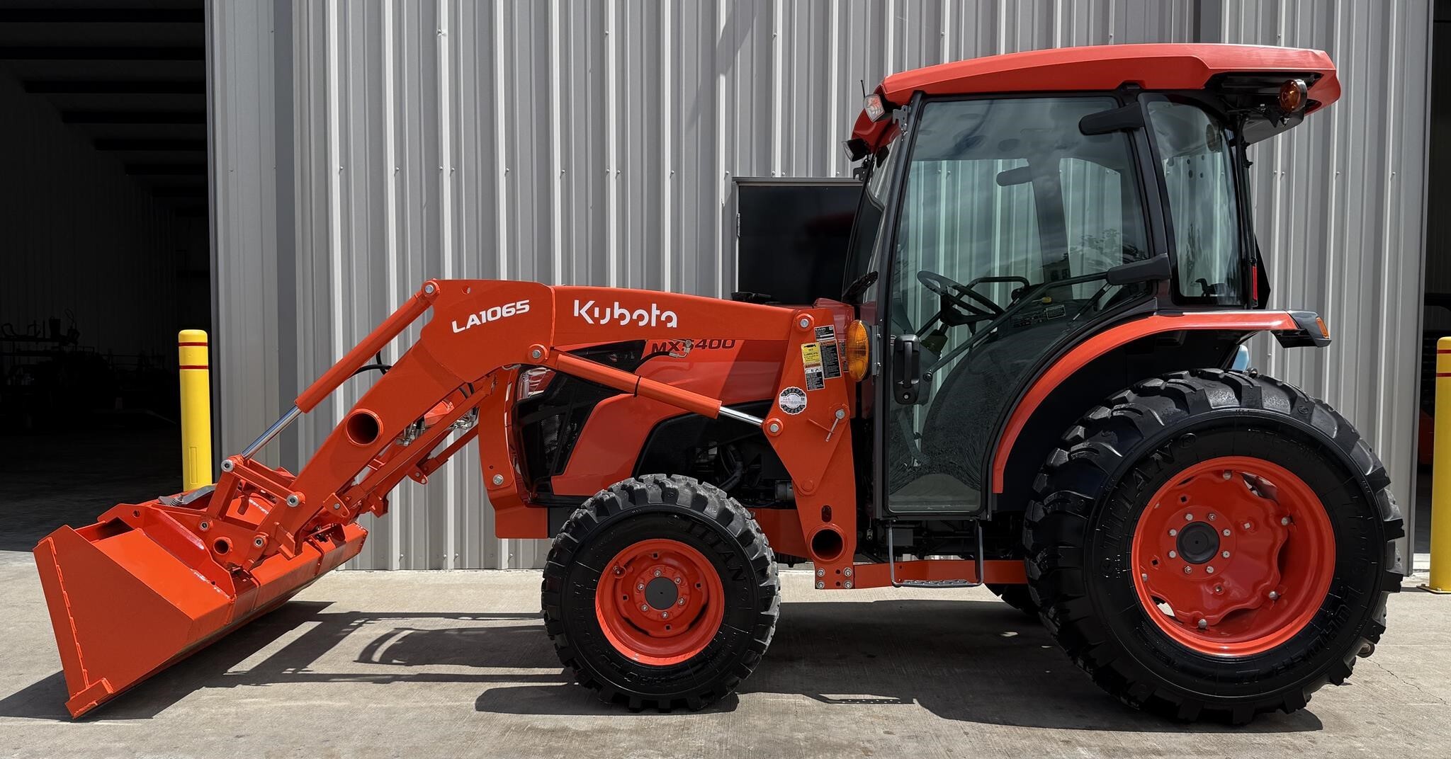 2023 KUBOTA MX5400 in Heber Springs, AR