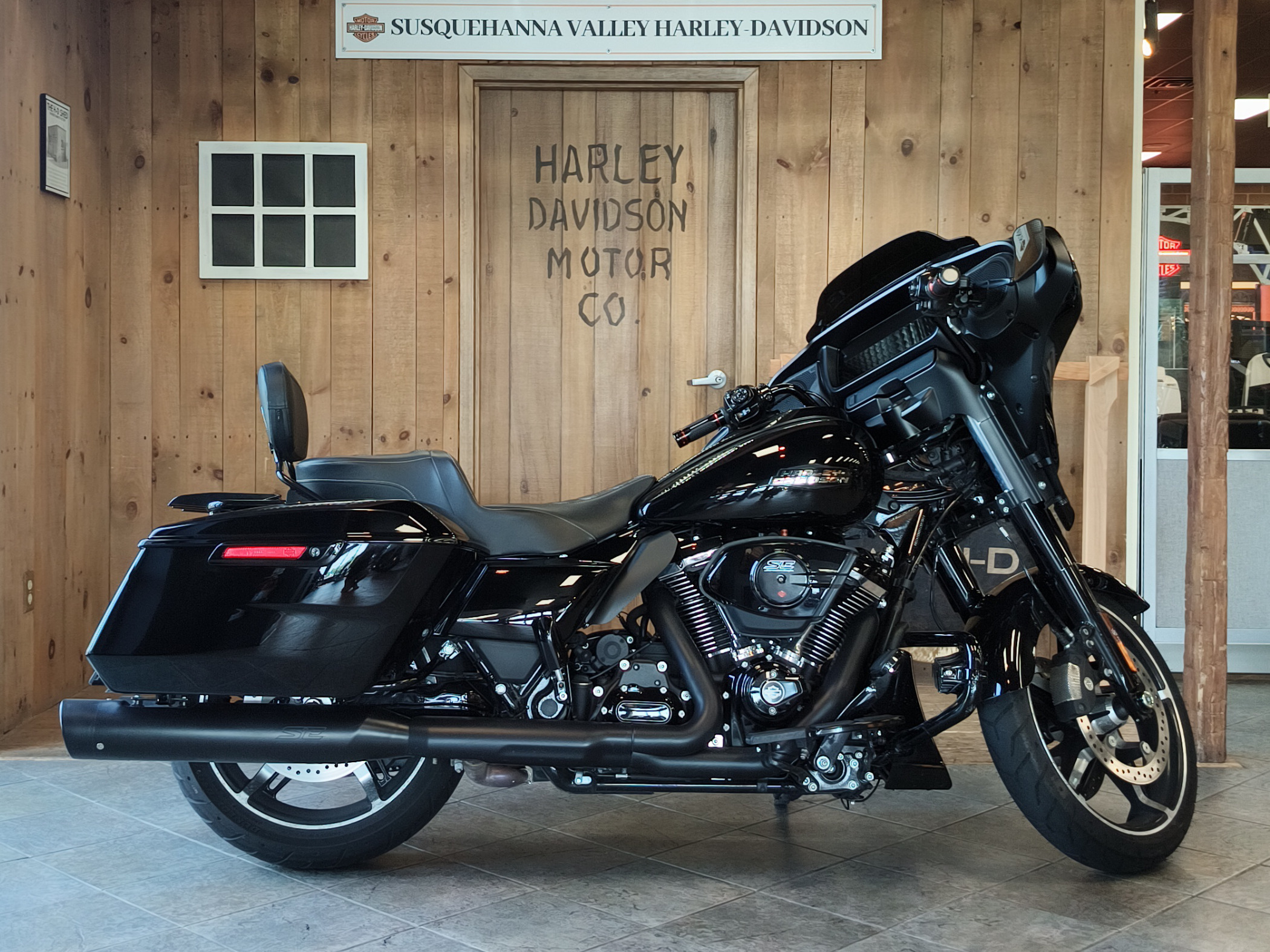 2024 Harley-Davidson Street Glide in Harrisburg, PA