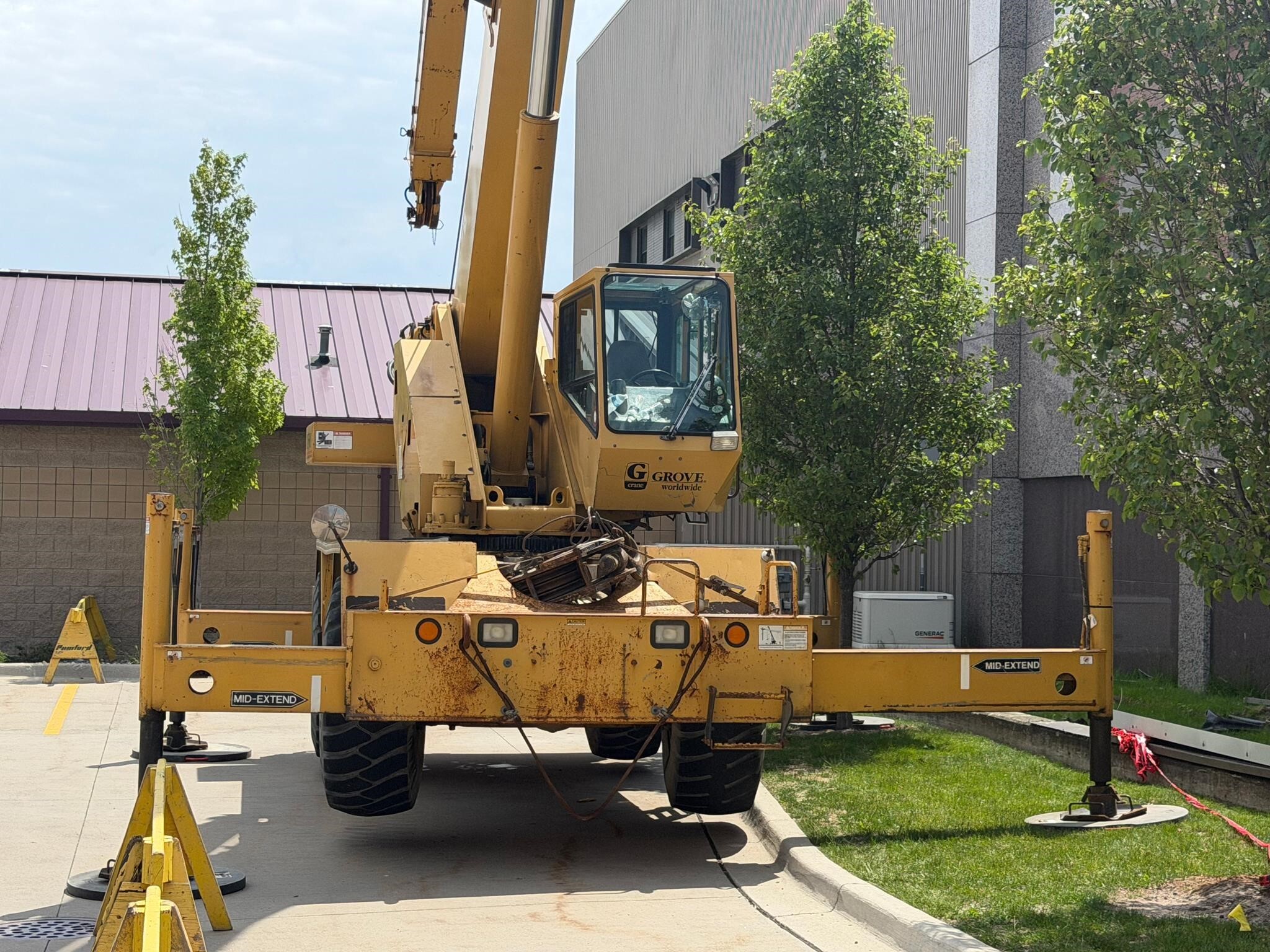 2000 GROVE RT530E in East Lansing, MI