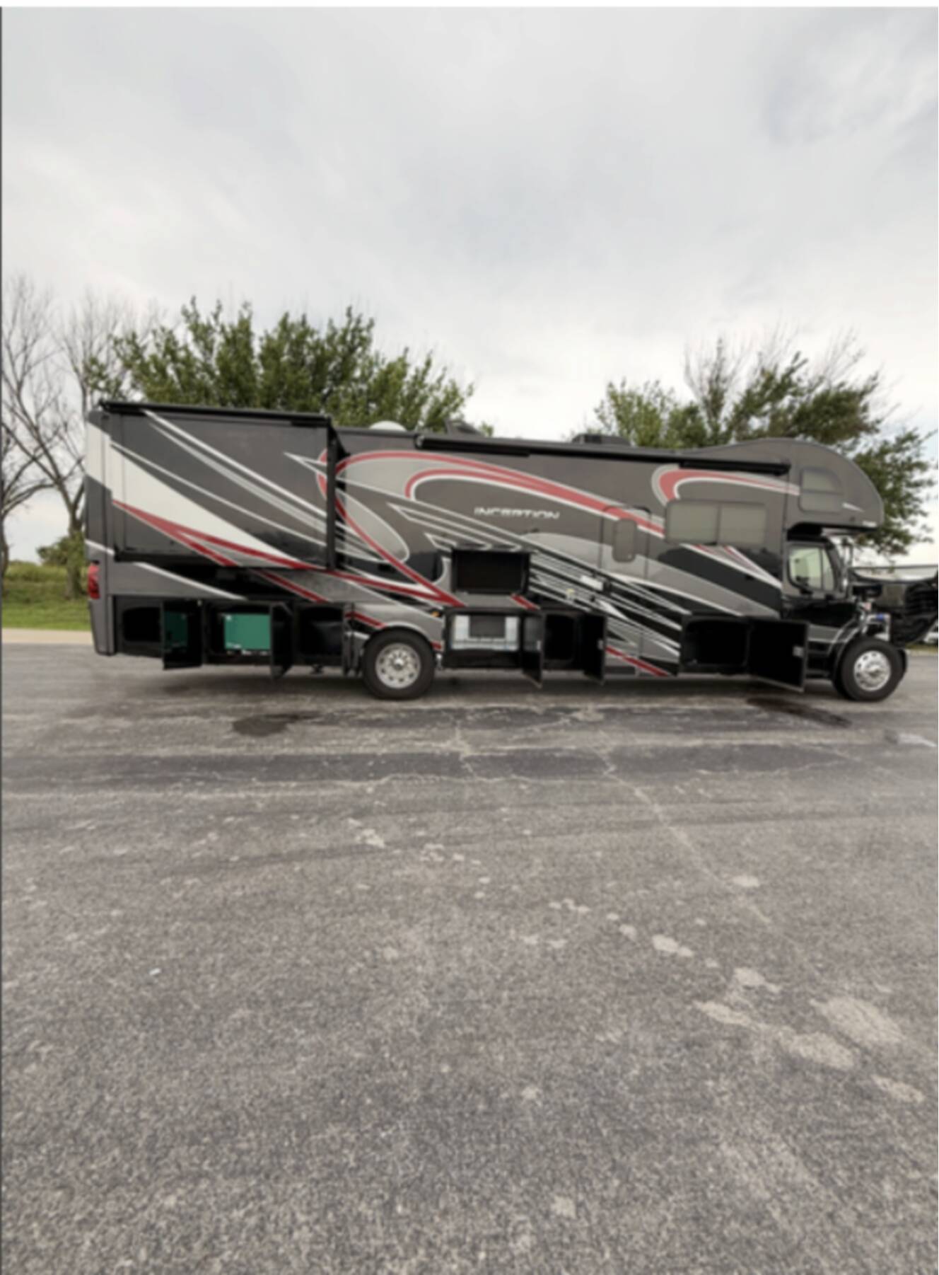 A photo of this 2024 Thor Motor Coach INCEPTION 38DX