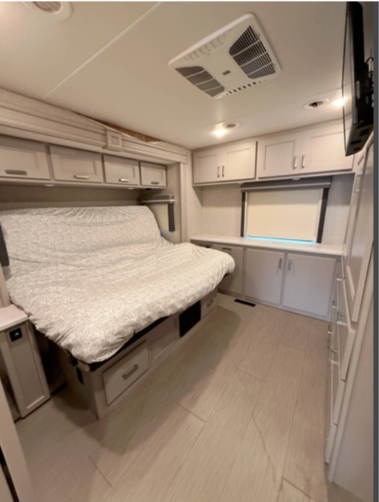 A photo of this 2024 Thor Motor Coach INCEPTION 38DX