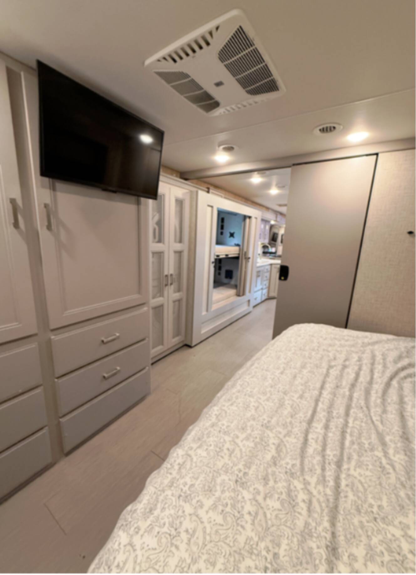 A photo of this 2024 Thor Motor Coach INCEPTION 38DX
