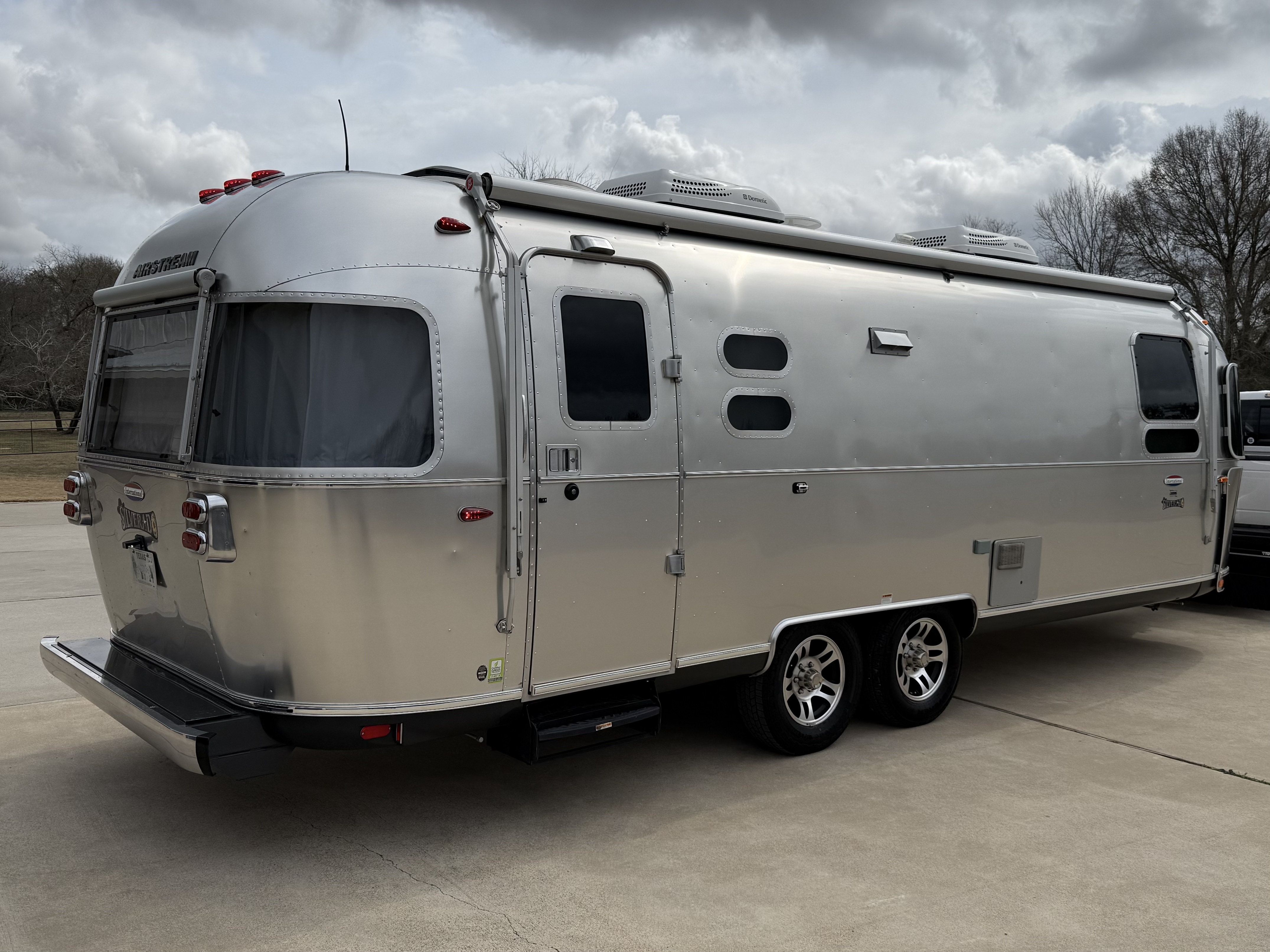 2016 Airstream INTERNATIONAL SIGNATURE 28 CCD SIGNATURE RV