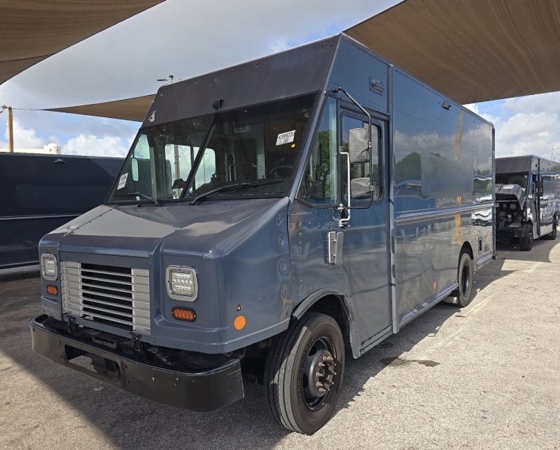 2020 FORD F-59 COMMERCIAL STRIPPED CHASSIS in Boca Raton, FL