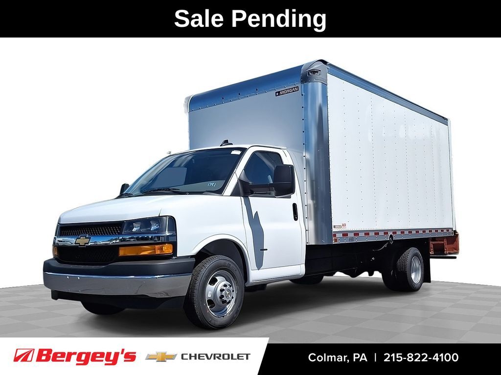 2025 CHEVROLET Express 3500 in Colmar, PA