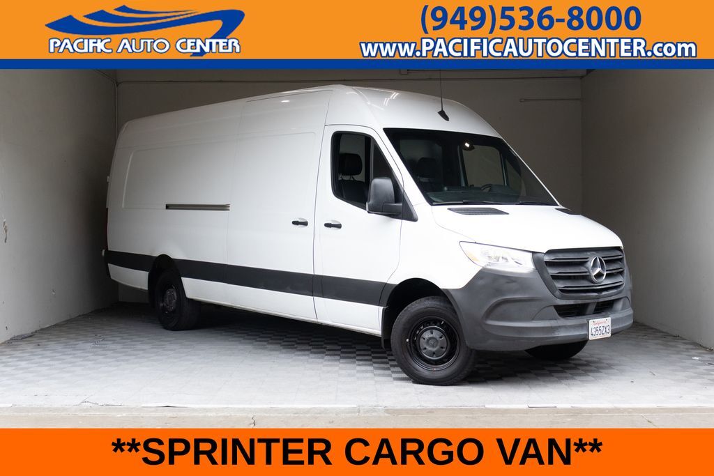 2022 MERCEDES-BENZ SPRINTER 3500 3500 in Costa Mesa, CA