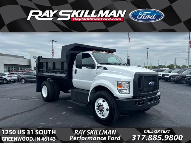 2027 FORD F650 in Greenwood, IN