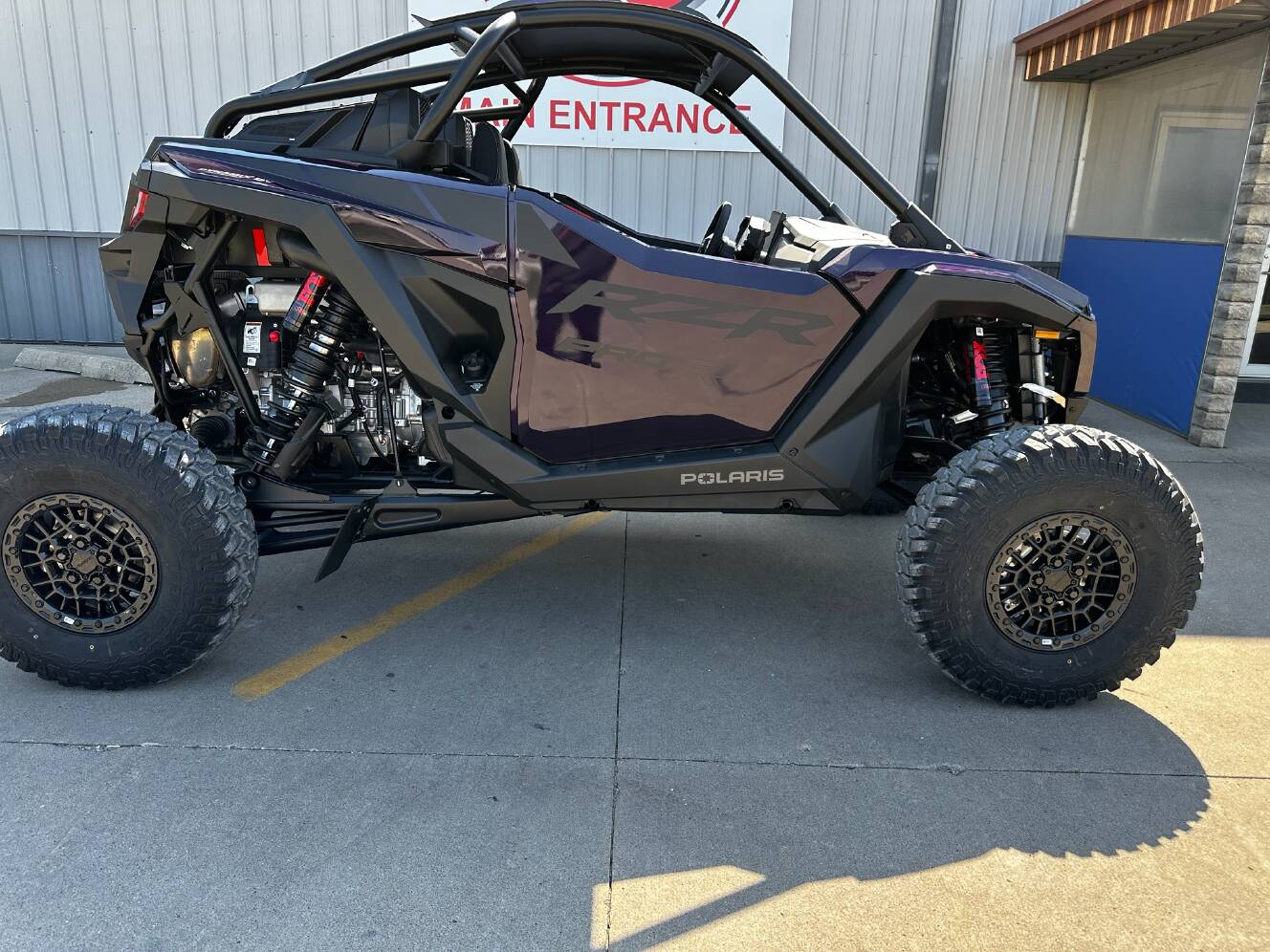 A photo of this 2026 Polaris RZR Pro R Ultimate