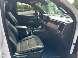 2023 GMC CANYON