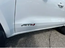 2023 GMC CANYON