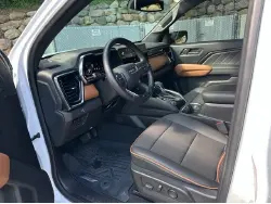 2023 GMC CANYON