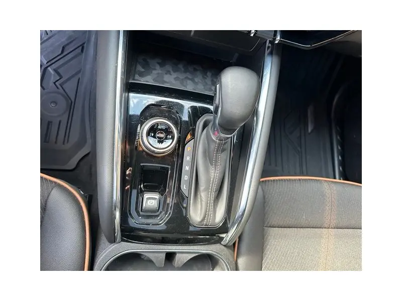 2023 GMC CANYON
