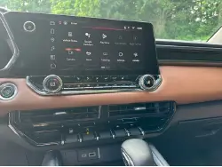 2023 GMC CANYON