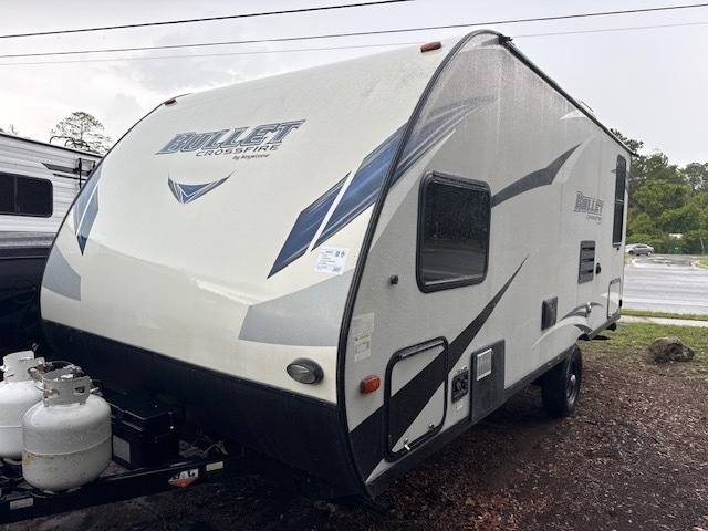 2018 Keystone BULLET CROSSFIRE (SINGLE AXLE) 1900RD in waldo FL
