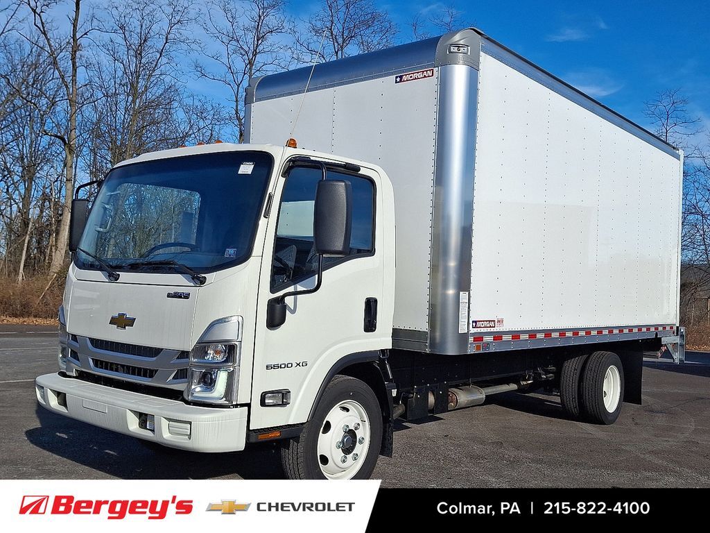 2025 CHEVROLET 5500 XG LCF Gas in Colmar, PA