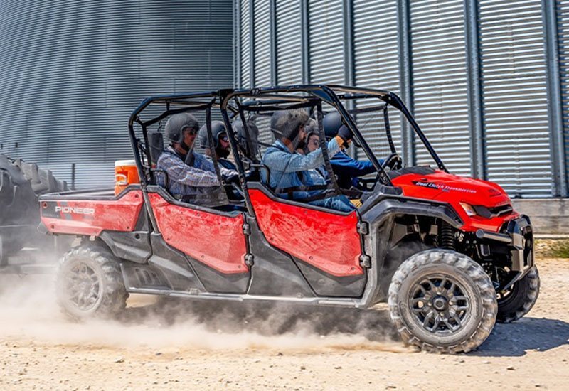 2023 Honda Pioneer 1000-6 Deluxe Crew in tyler TX