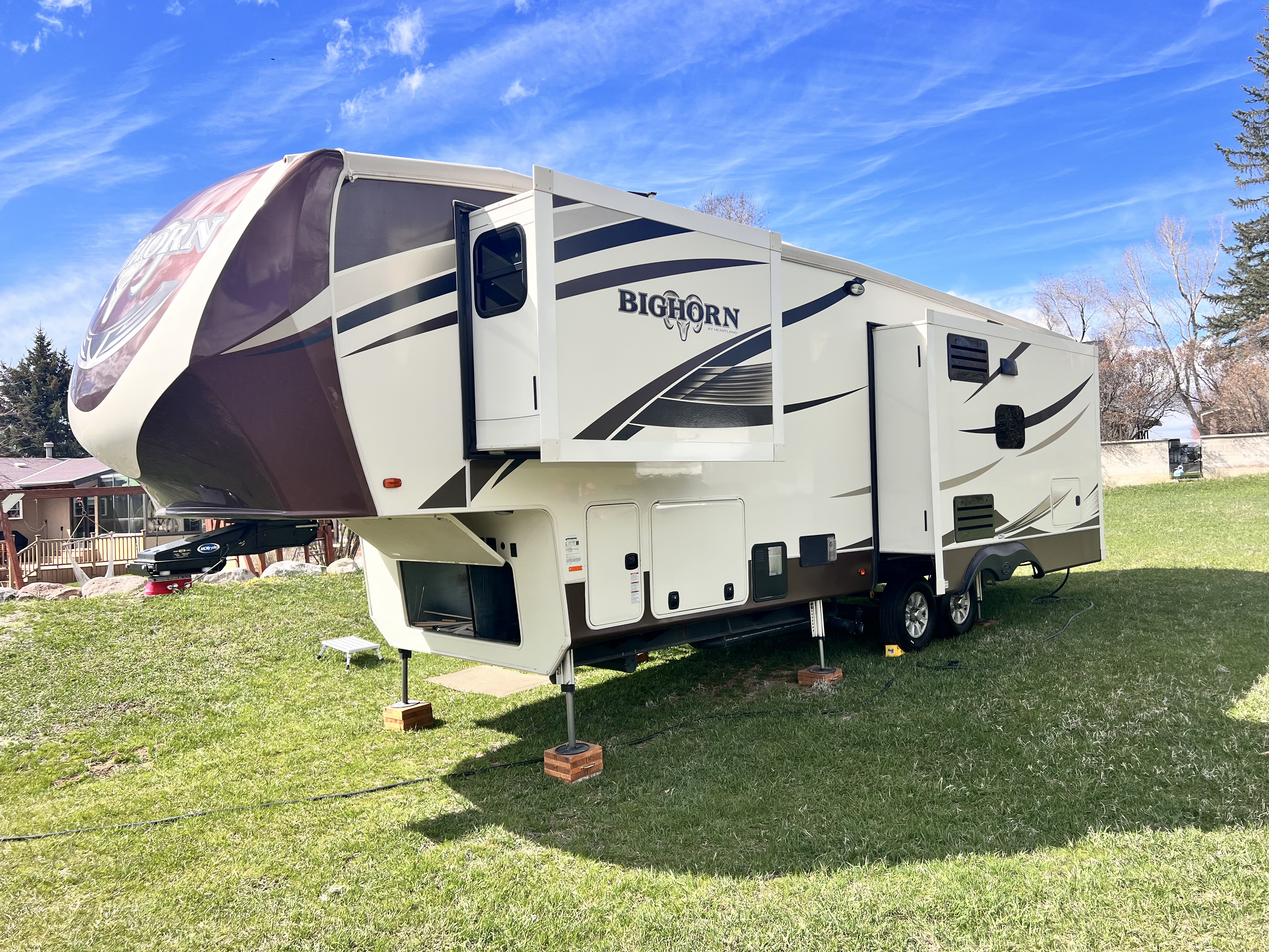 2017 Heartland BIGHORN 327ORS in coalville UT