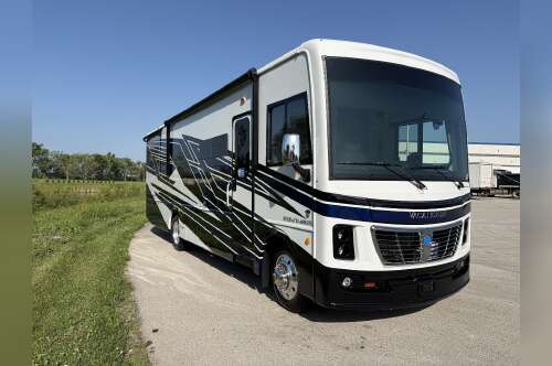 2027 Holiday Rambler Vacationer 33C in pendleton IN