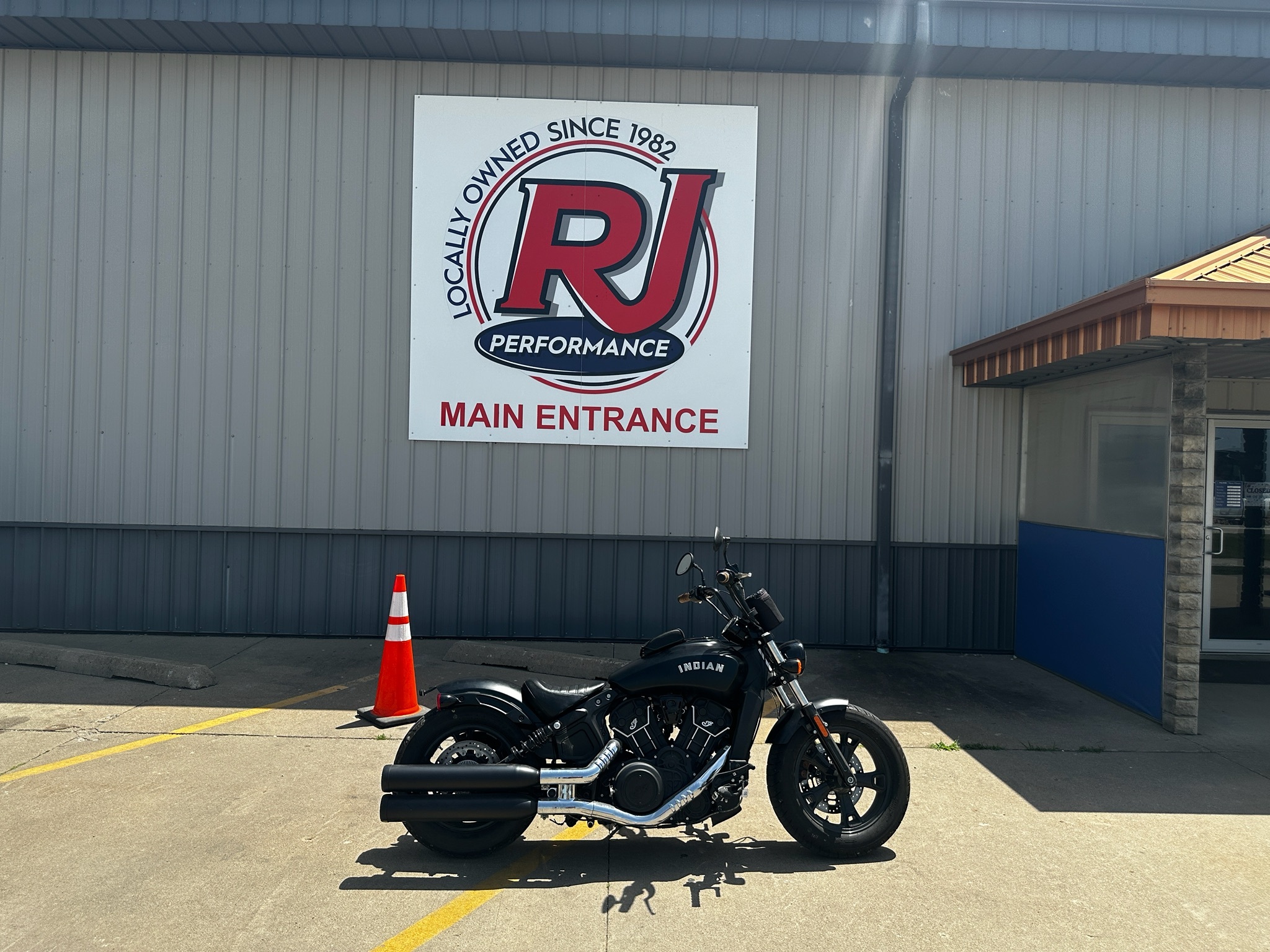 2021 Indian Motorcycle Scout® Bobber Sixty ABS BOBBER SIXTY in Ottumwa, IA