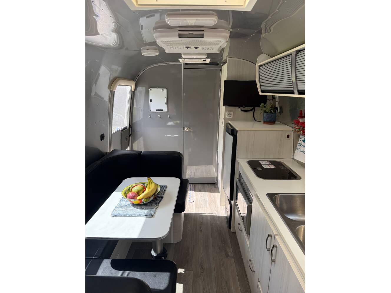 A photo of this 2017 Airstream SAFARI SPORT 22