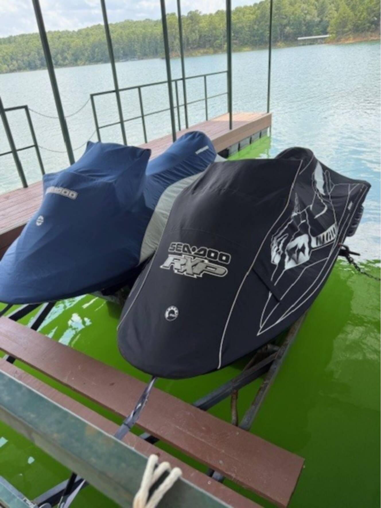 A photo of this 2006 Sea-Doo RXP 215